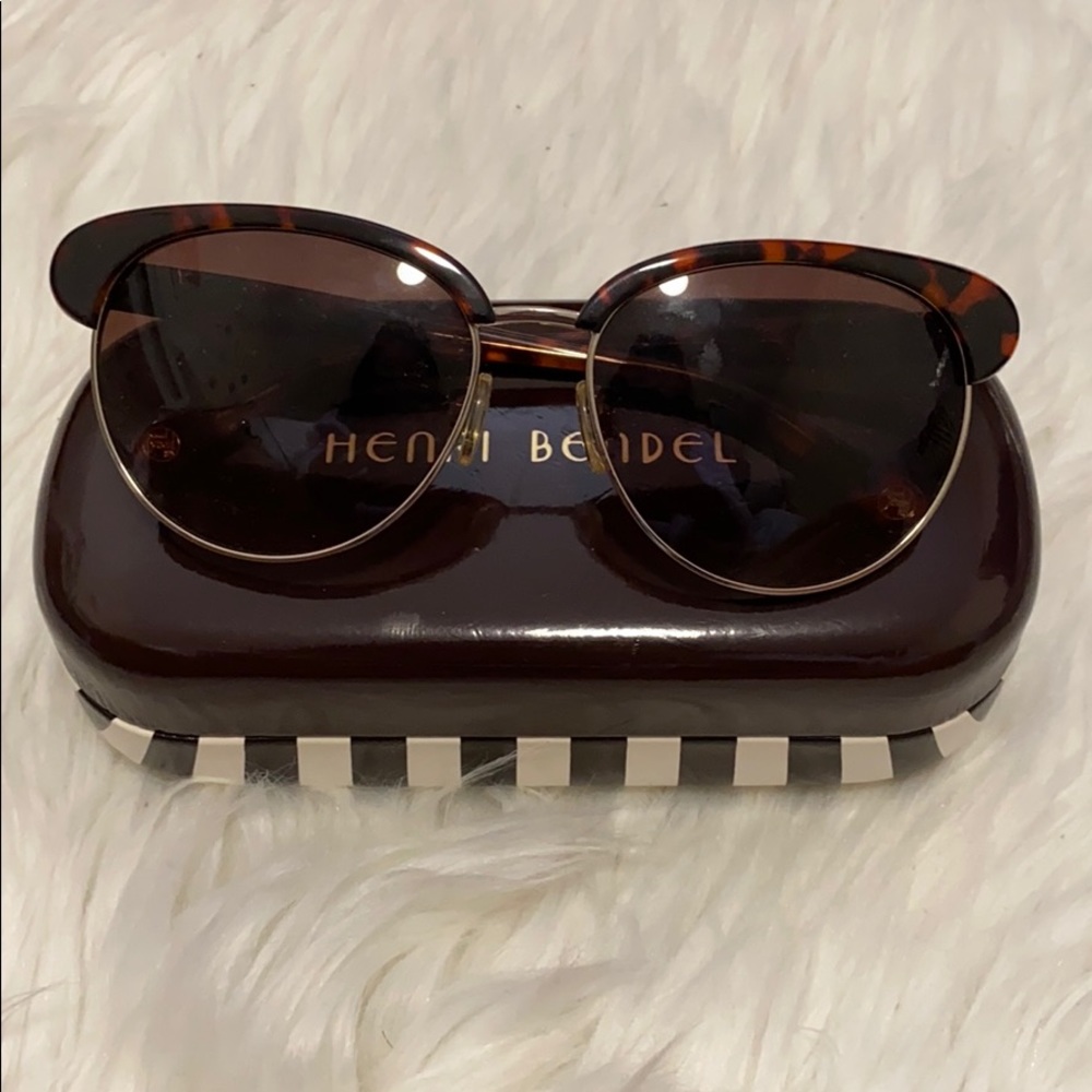 Henri Bendel Sunglasses